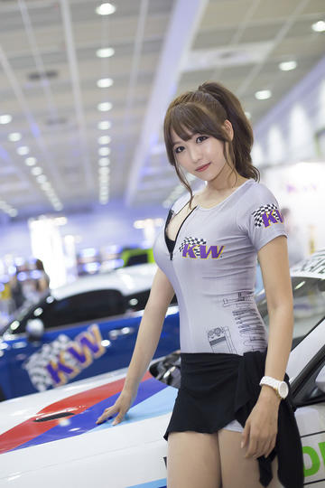 楼上的女孩
